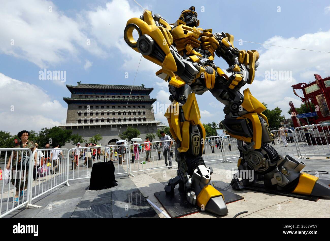 Transformers movie bumblebee hi-res stock photography and images - Alamy