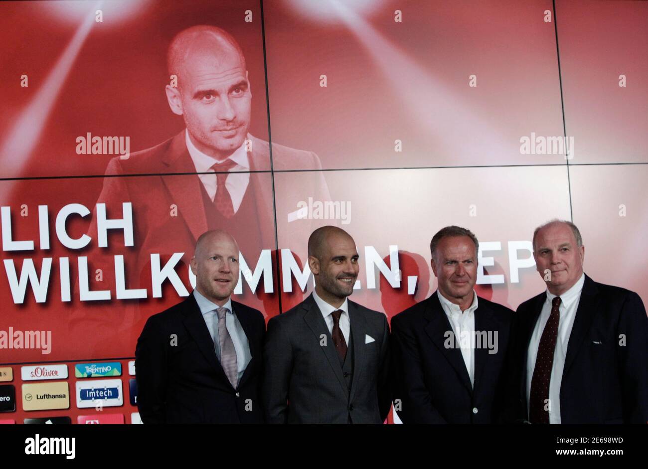 Uli hoeness and pep guardiola hi-res stock photography and images - Alamy