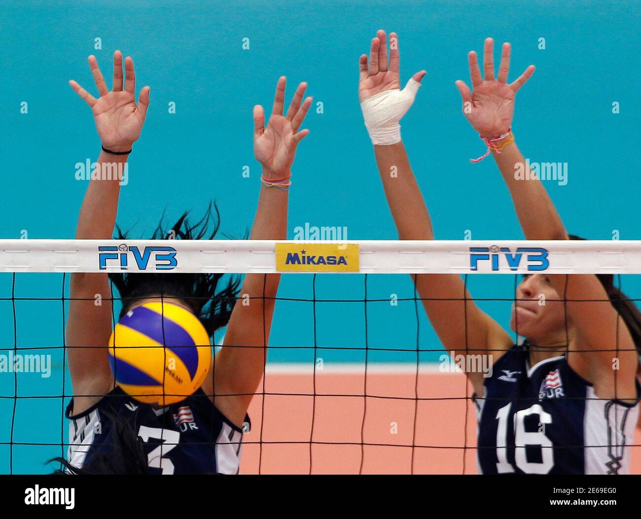 Volleyball grand prix hi-res stock photography and images - Page 17 - Alamy