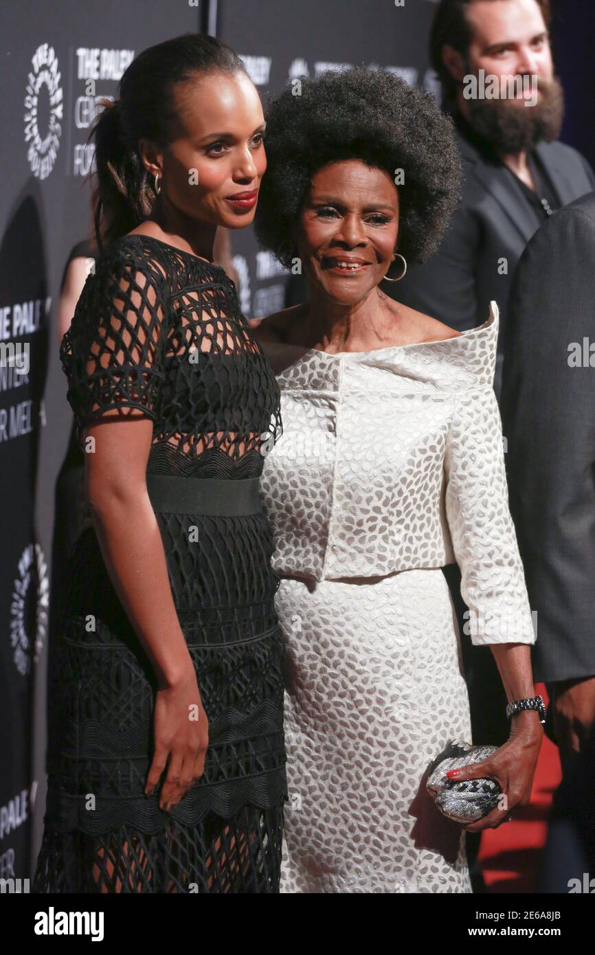Kerry Washington (L) and Cicely Tyson attend A Tribute To African-American Achievements In Television hosted by The Paley Center For Media at Cipriani Stock Photo