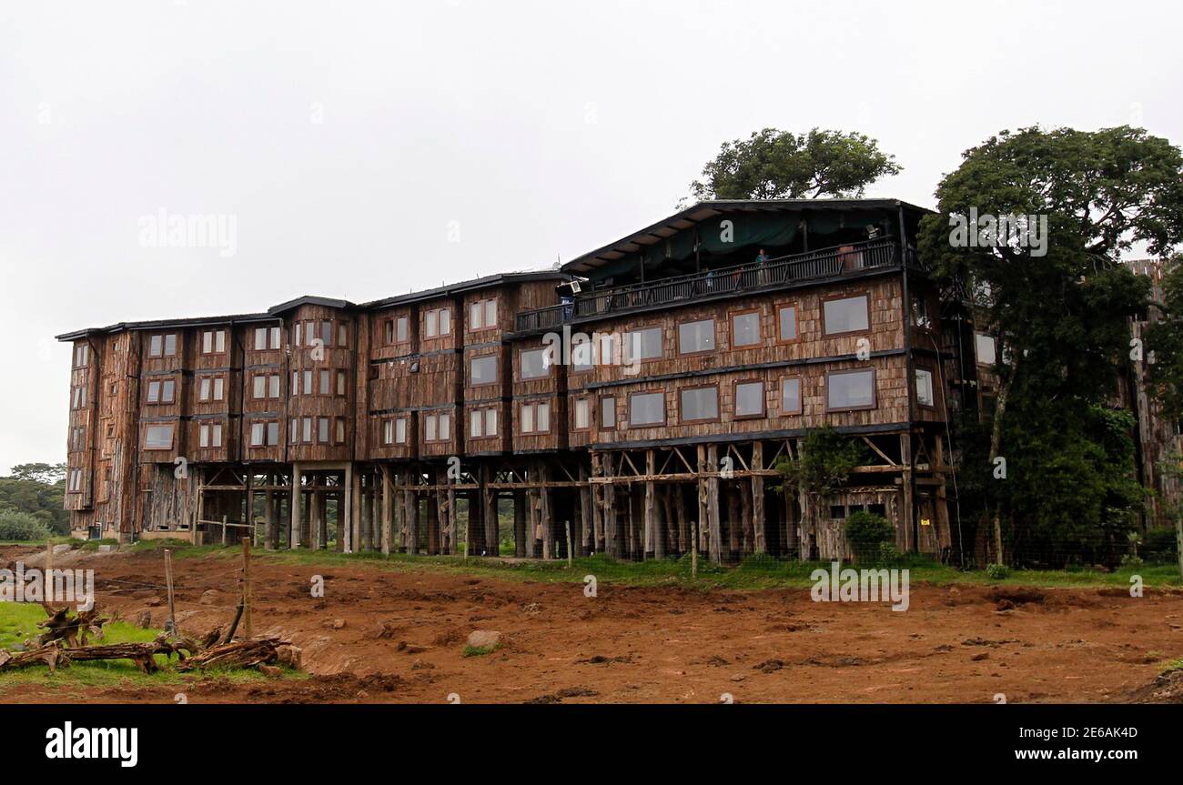 Treetops lodge kenya hires stock photography and images Alamy