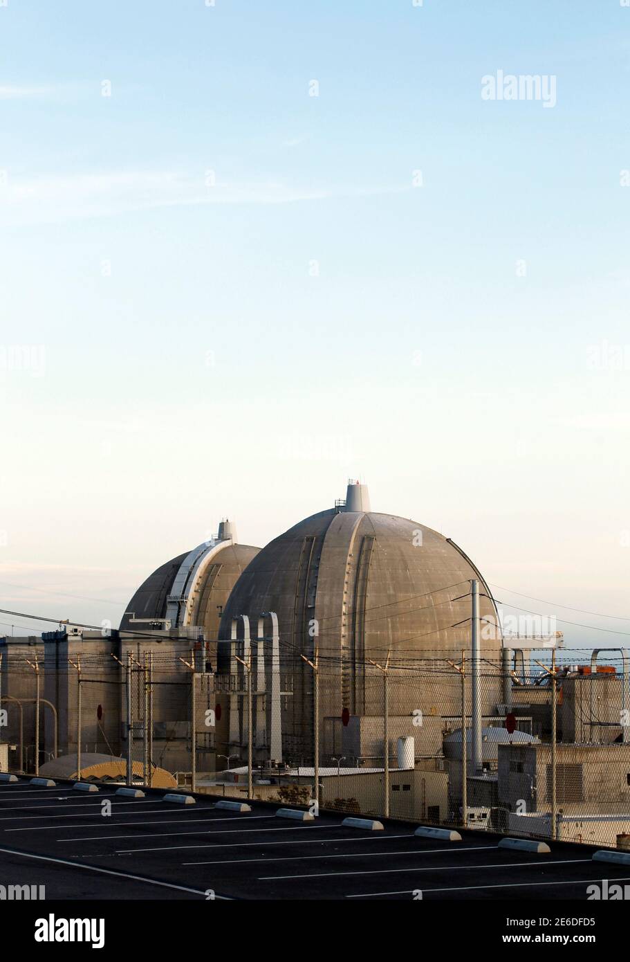 Nuclear power plants in california hi-res stock photography and images ...