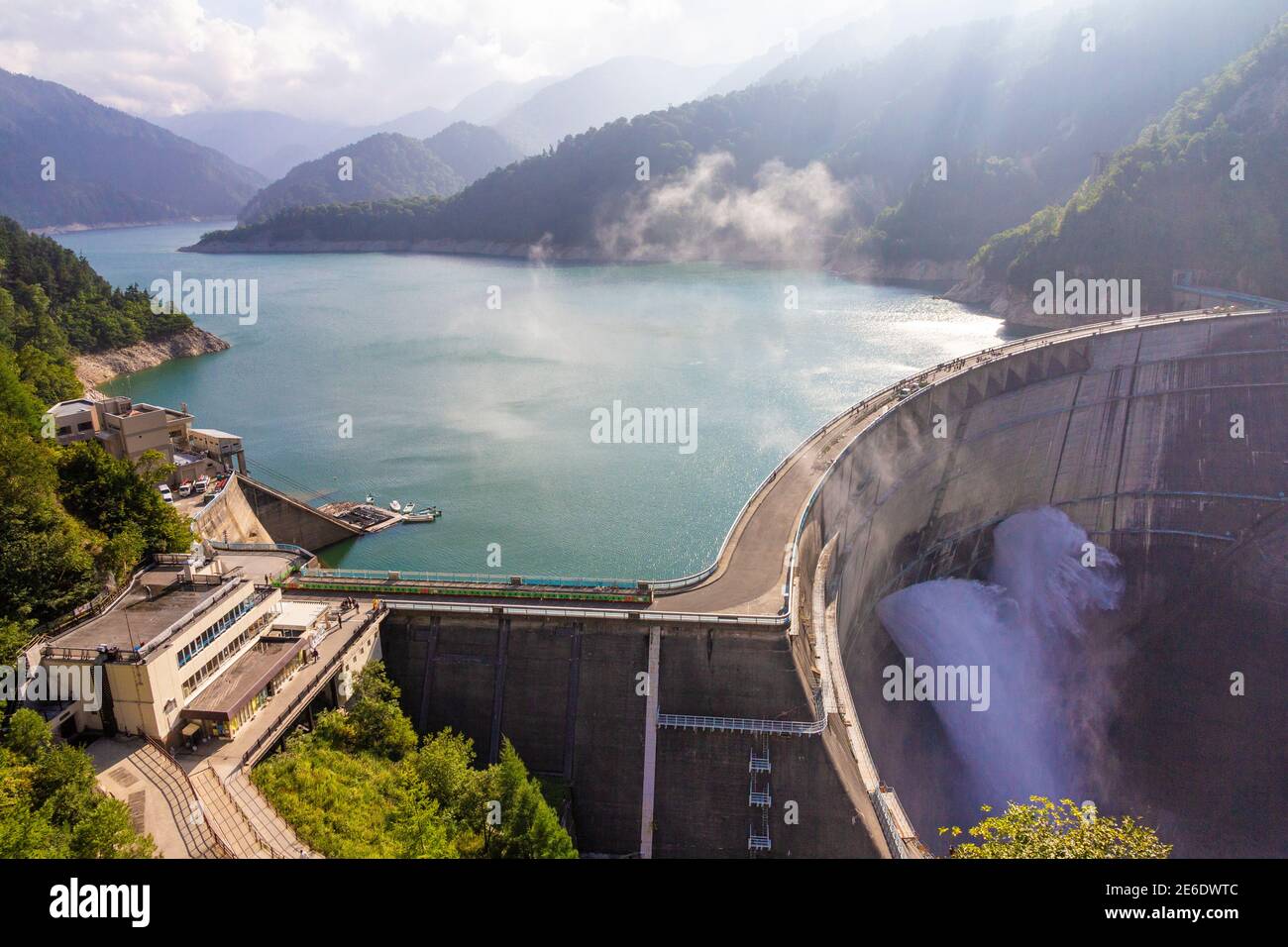 Kurobe dam hi-res stock photography and images - Alamy
