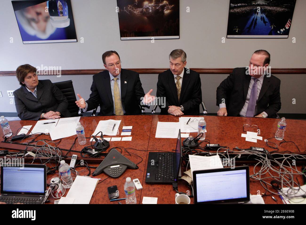 L-R) General Dynamics Corp Vice President Nadia Short, Northrop Grumman  Vice President for Business Development & Cyber Solutions Ron Foudray,  Lockheed Martin Information Systems & Global Solutions Vice President  Charlie Croom and