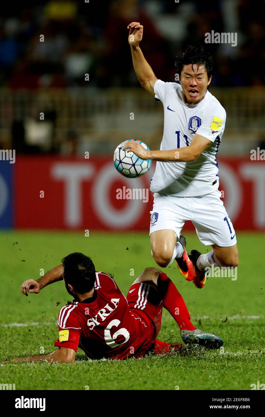 Football Soccer Syria V South Korea 2018 World Cup Qualifying Asia Zone Group A Tuanku Abdul Rahman Stadium Paroi Seremban Malaysia 6 9 16 Syria S Amro Jeniat Challenges South