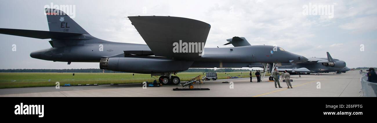 B1 Bomber High Resolution Stock Photography And Images Alamy B1 Bomber High Resolution Stock Photography And Images Alamy
