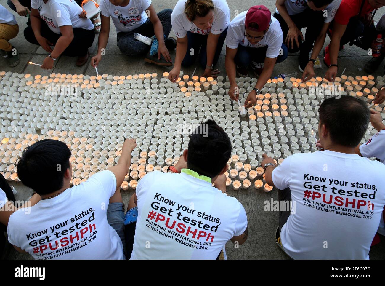 Aids Candlelight Memorial High Resolution Stock Photography And Images Alamy