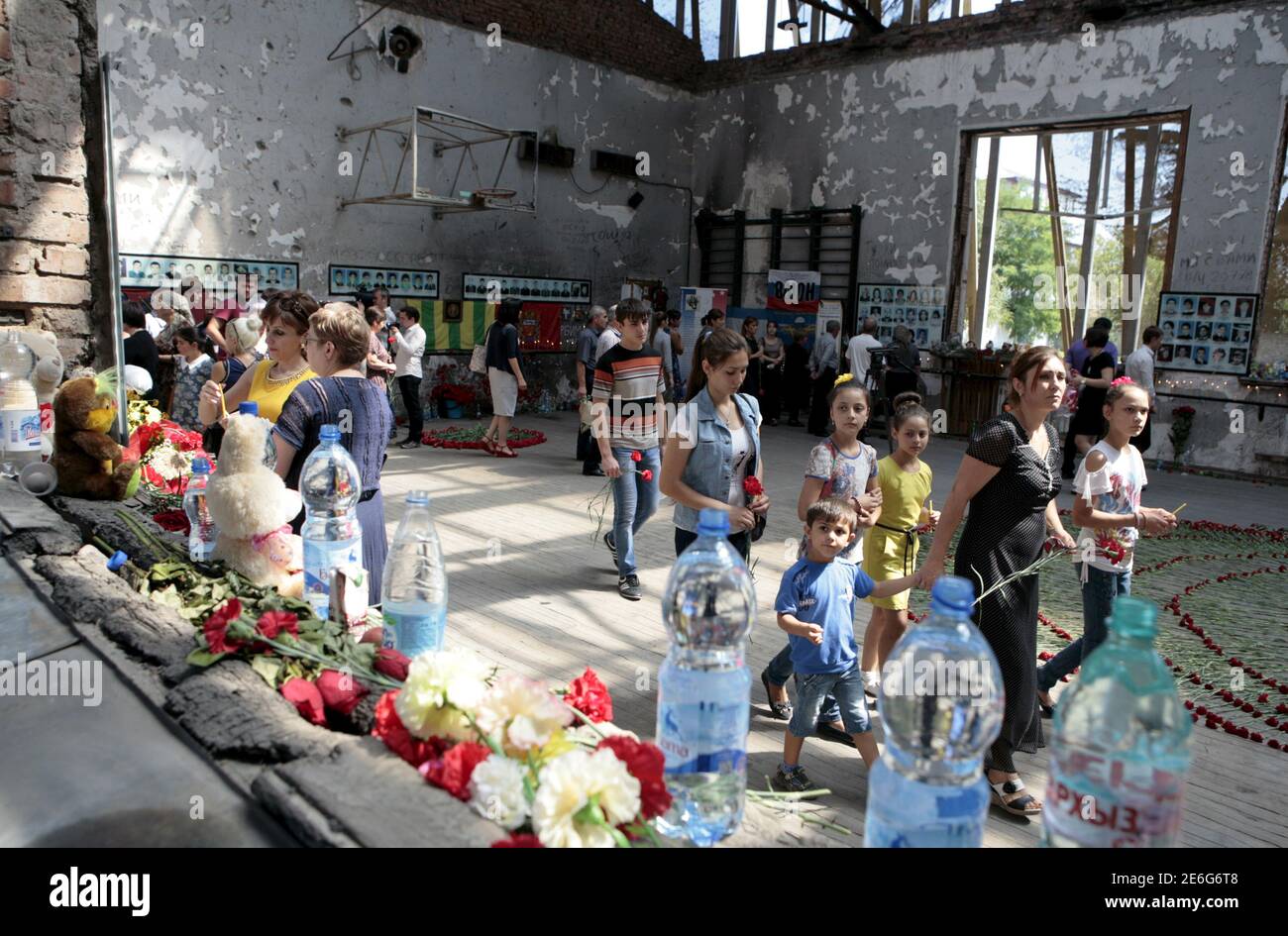 Beslan siege 2004 hires stock photography and images Alamy