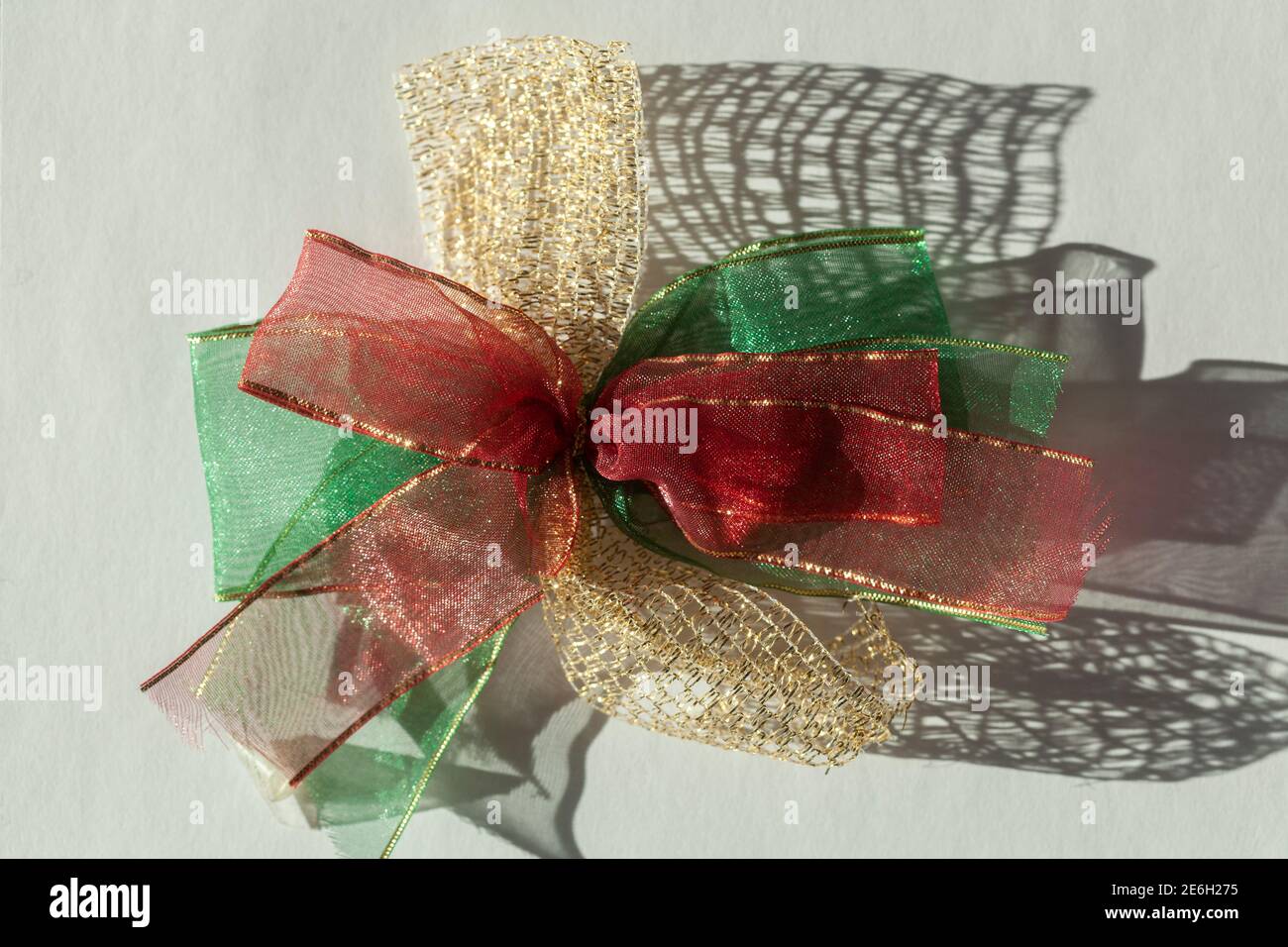 bunte Schleife für Geschenke, Dekortion Stock Photo