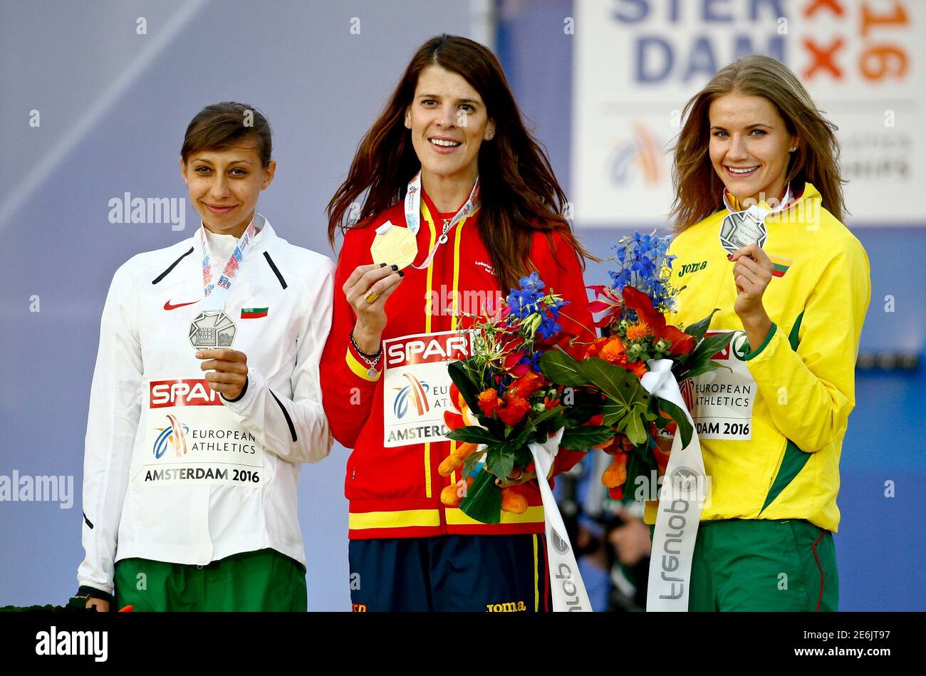 Mirela demireva hires stock photography and images Alamy