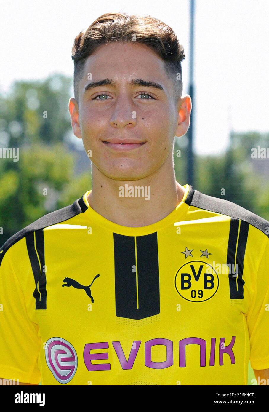Football Soccer Borussia Dortmund German Bundesliga Signal Iduna Park Dortmund Germany 17 08 16 Borussia Dortmund S Emre Mor Reuters Ralph Orlowski Stock Photo Alamy Football Soccer Borussia Dortmund German Bundesliga Signal Iduna Park Dortmund Germany 17 08 16 Borussia Dortmund S Emre Mor Reuters Ralph Orlowski Stock Photo Alamy