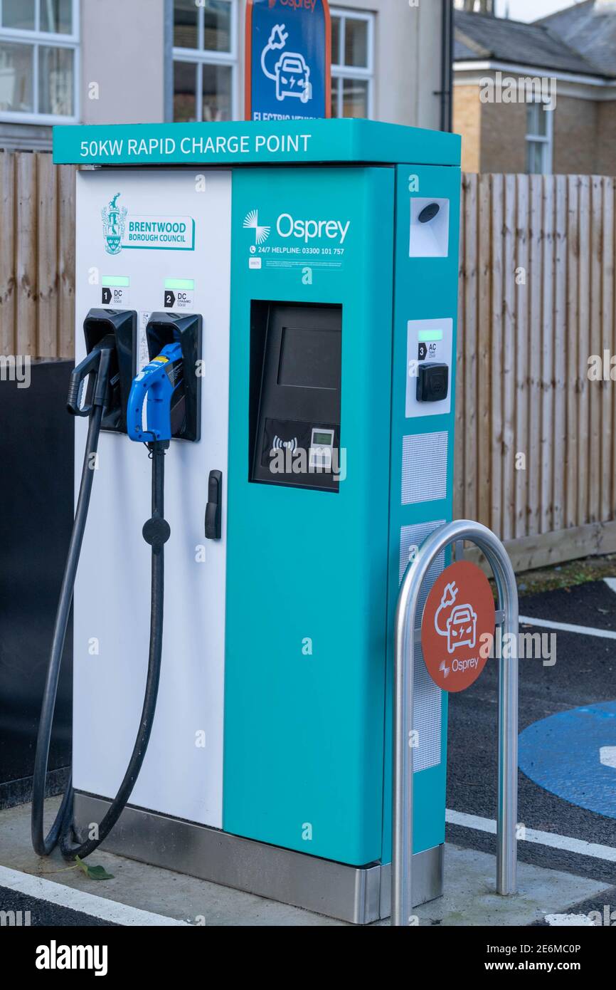 Brentwood Essex 29th January 2021:  Brentwood Borough Council has joined forces with Osprey Charging Network to launch a series of Electric Vehicle chargers at the Town Hall in Ingrave Road. The new 50kW rapid chargepoint is open to the public 24/7 every day of the year. Credit: Ian Davidson/Alamy Live News Stock Photo