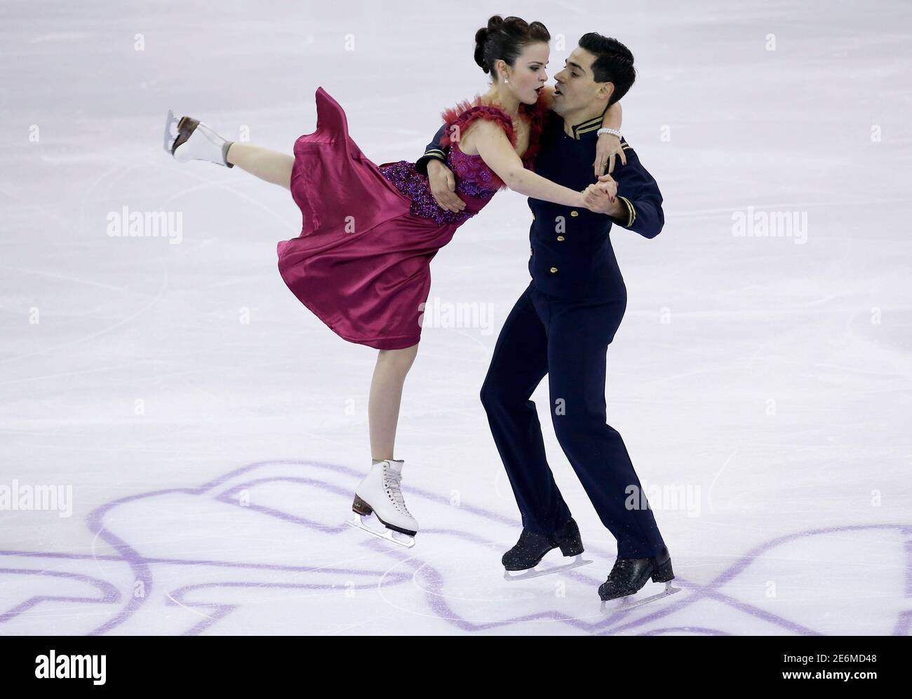 Anna Cappellini and Luca Lanotte of Italy perform during the ice dance  short dance program at the ISU Grand Prix of Figure Skating final in  Barcelona, Spain, December 11, 2015. REUTERS/Albert Gea