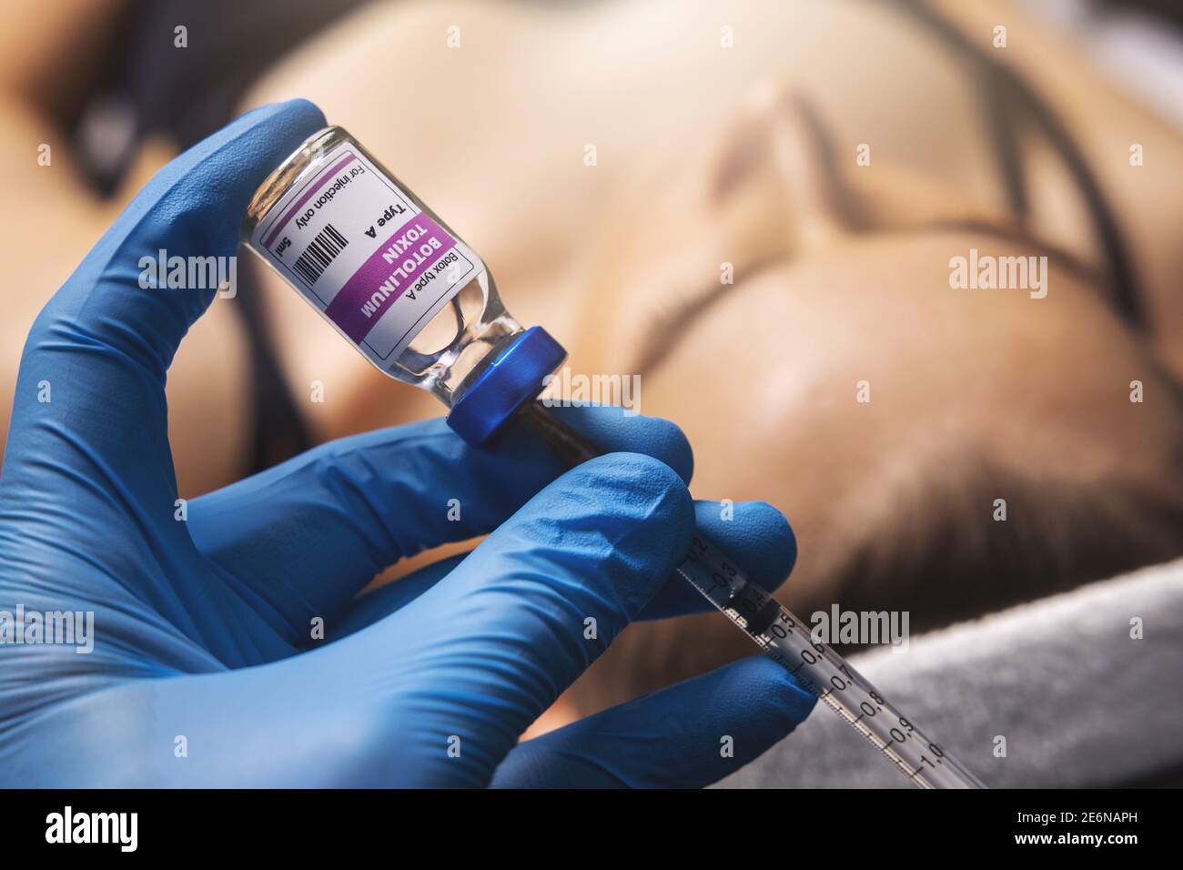 botox injection. filling syringe with botulinum toxin Stock Photo