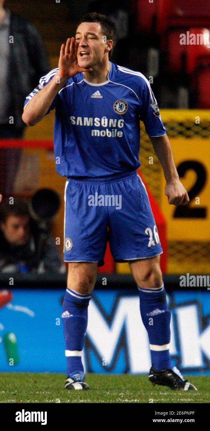 Chelsea's John Terry reacts during their English Premier League soccer match against Charlton Athletic at The Valley, London February 3, 2007. NO ONLINE/INTERNET USE WITHOUT A LICENCE FROM THE FOOTBALL DATA CO LTD.  FOR LICENCES ENQUIRIES PLEASE TELEPHONE +44 207 864 9000.    REUTERS/Eddie Keogh (BRITAIN) Stock Photo