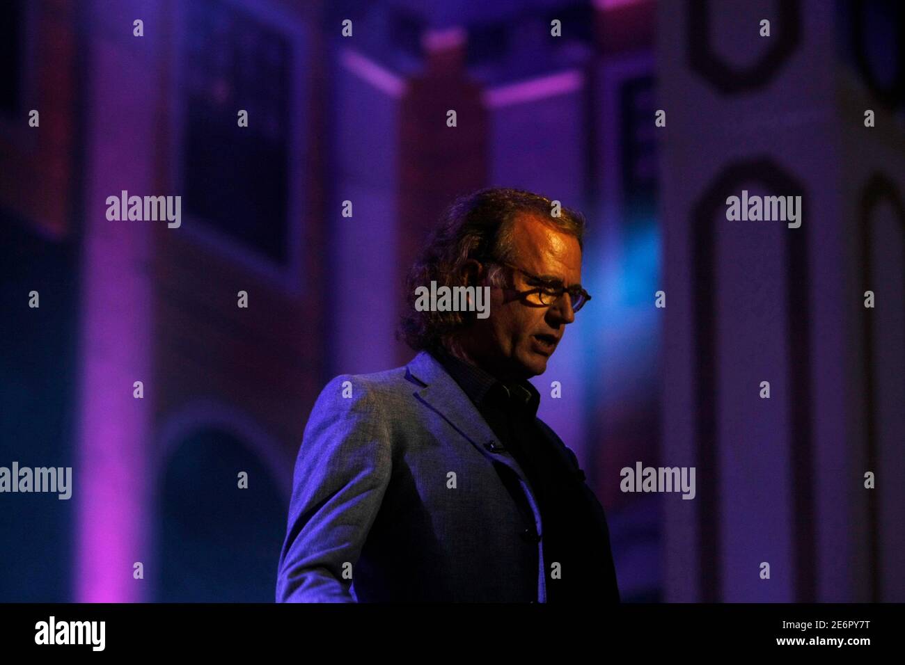 Violinist and conductor Andre Rieu of the Netherlands performs during a dress rehearsal Melbourne 12, 2008. Rieu's Australian tour starts in Melbourne on Thursday, he will also be performing in