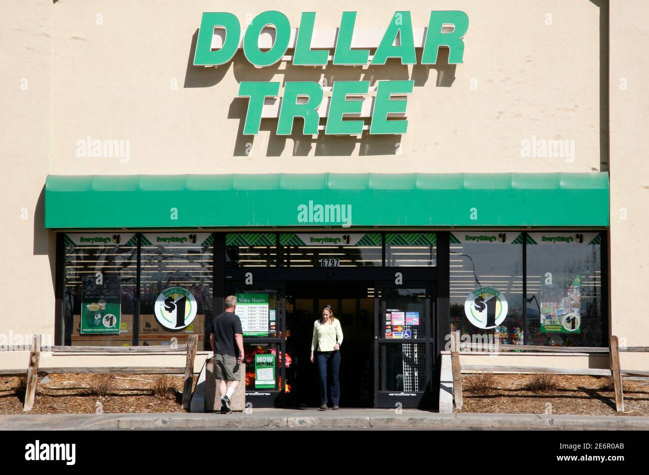 Shopservice hi-res stock photography and images - Alamy