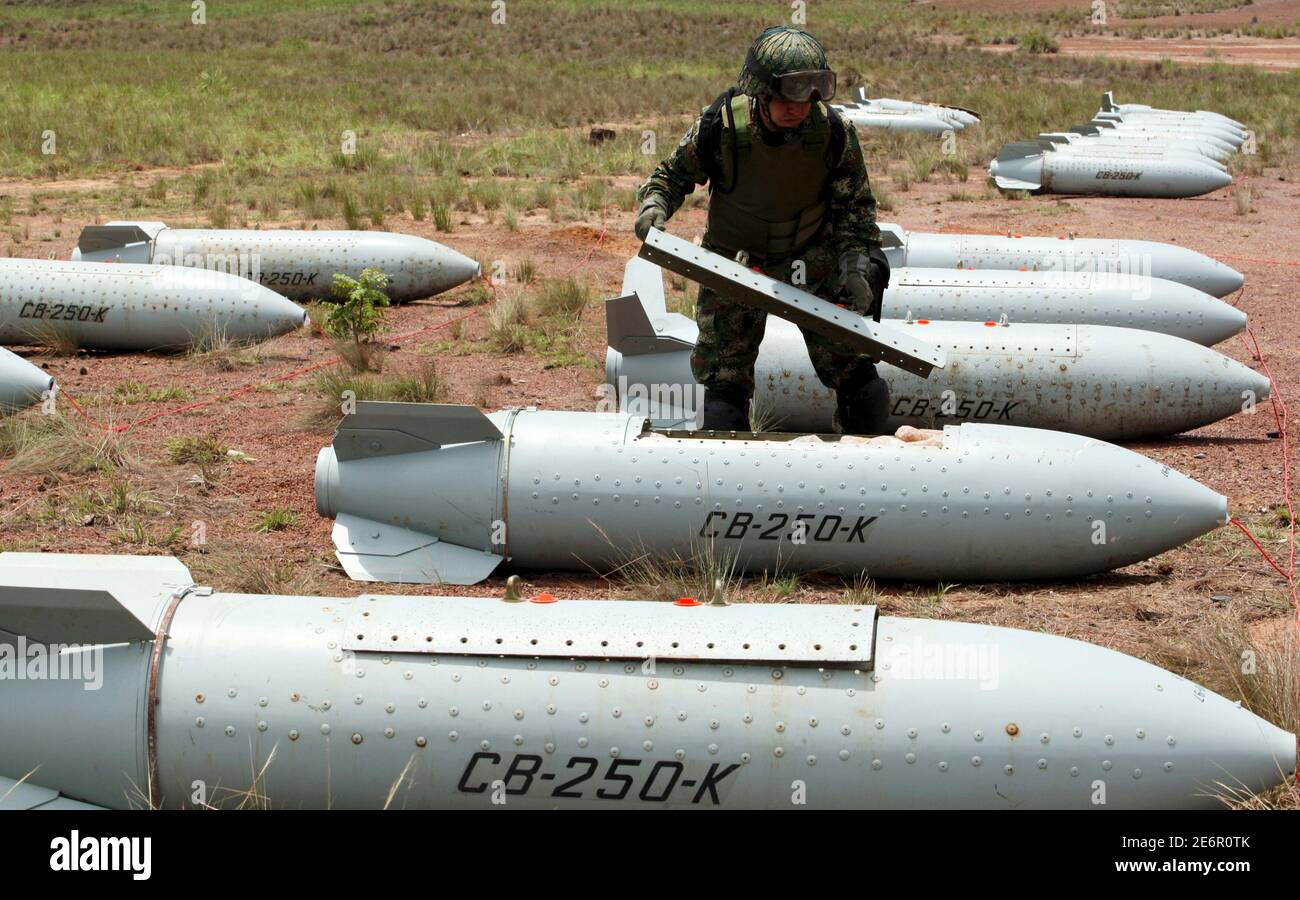 Multiple cluster hi-res stock photography and images - Alamy