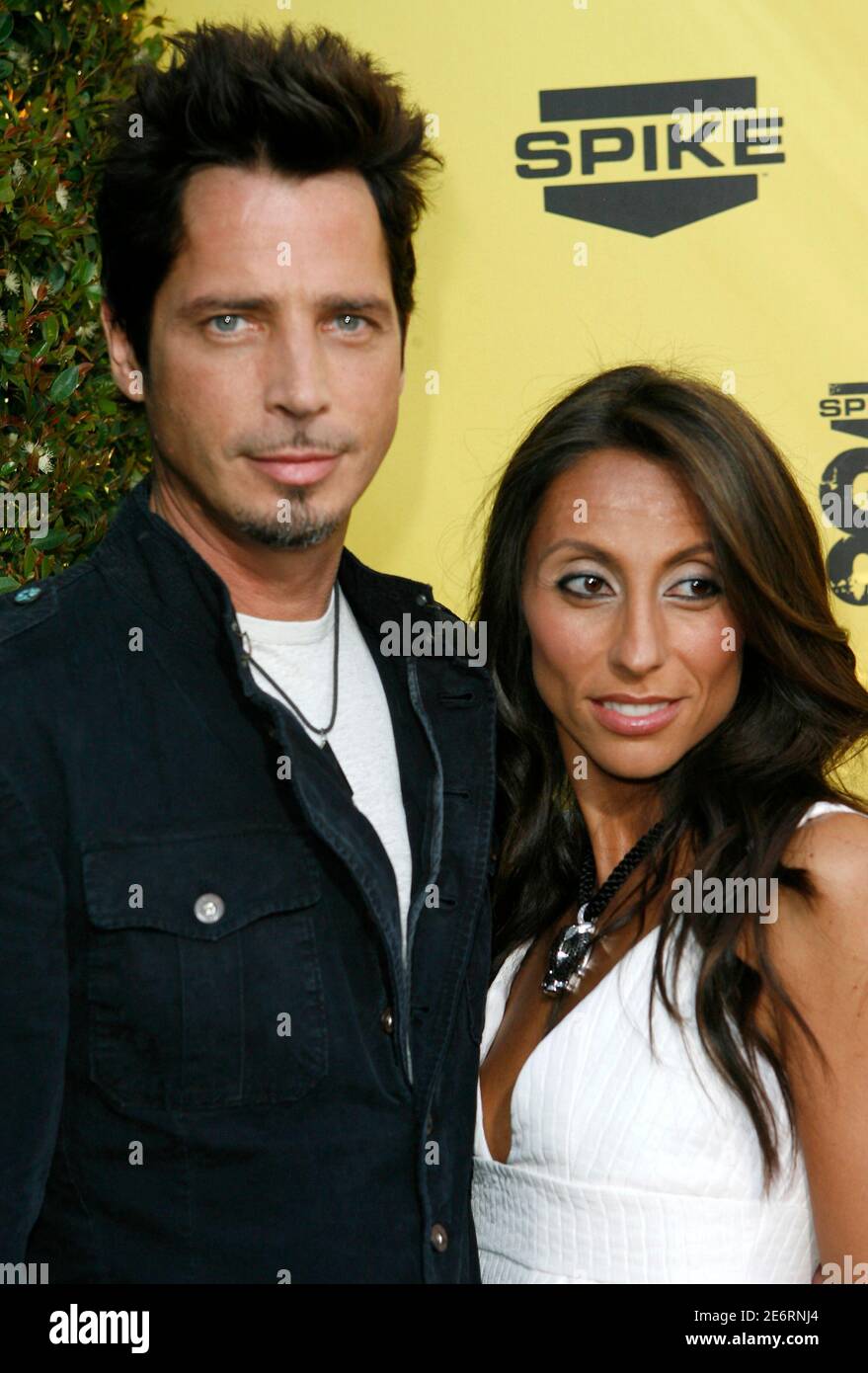 Chris cornell wife vicky karayiannis hires stock photography and images Alamy