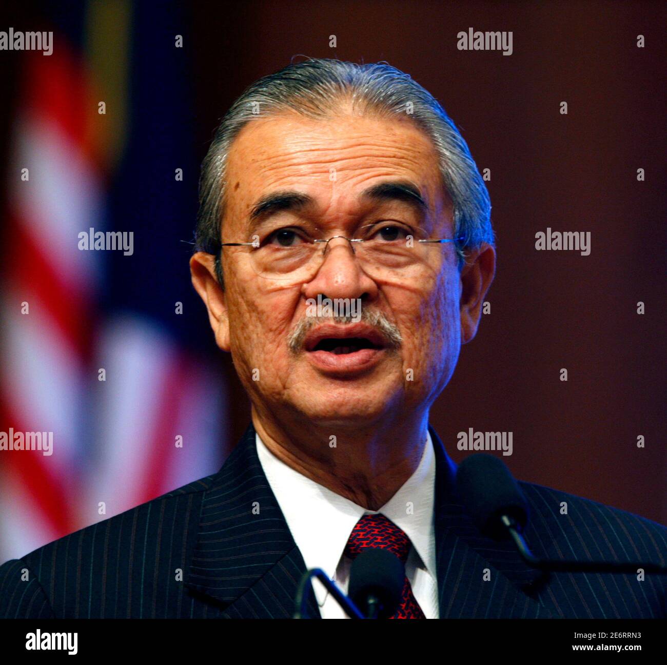 Malaysiau0027s Prime Minister Abdullah Ahmad Badawi addresses civil 