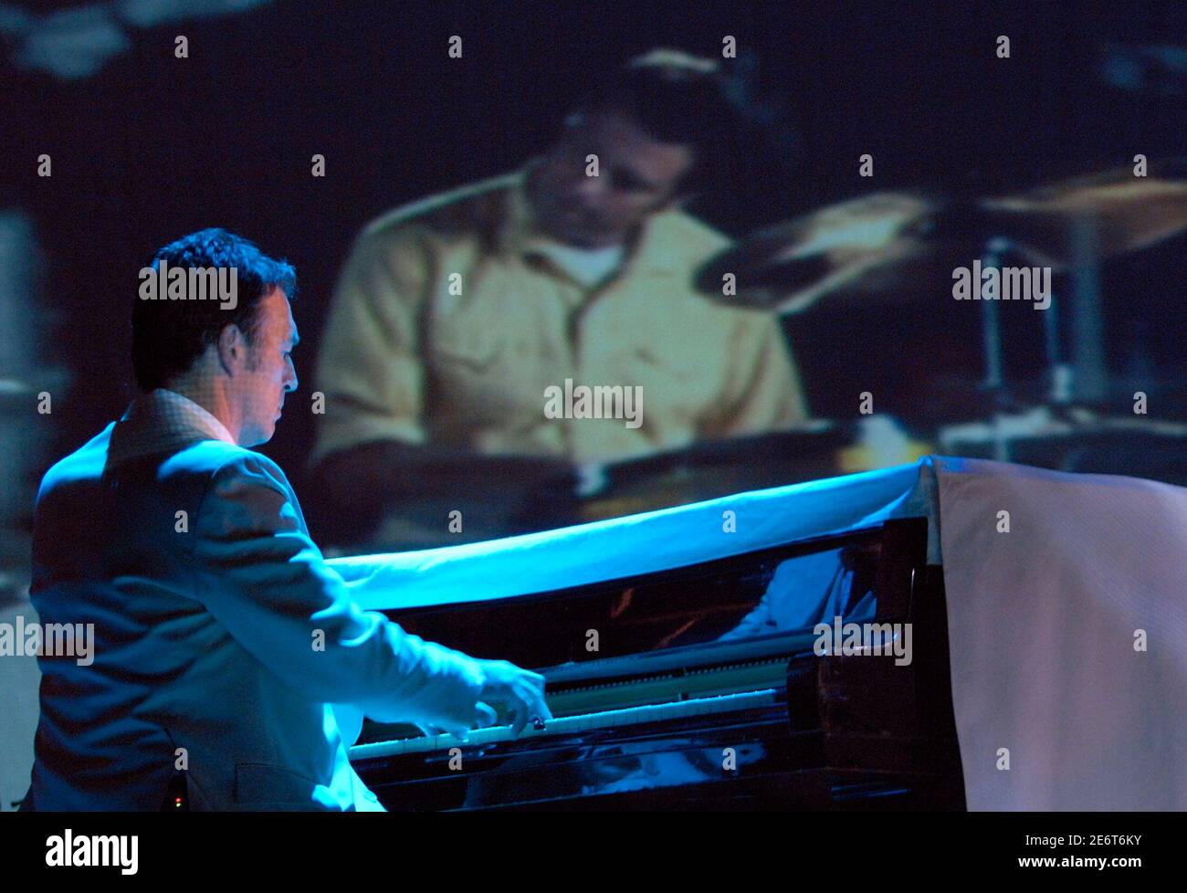 gotan project tango lunatico gotan project tango lunatico