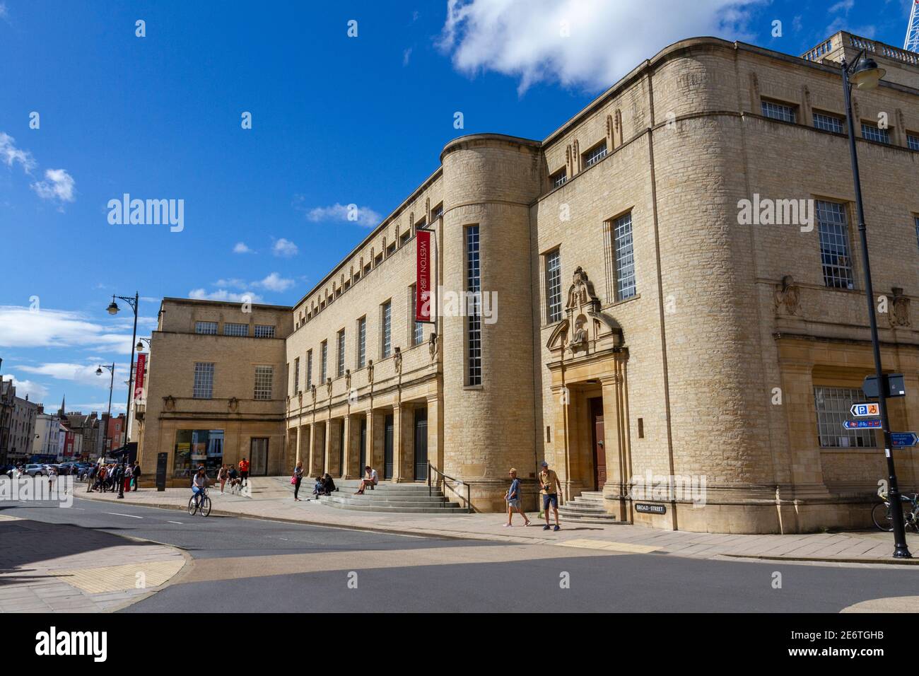 Weston Library, part of the Bodleian Library, the main research library of the University of Oxford, Broad Street, Oxford, Oxfordshire, UK. Stock Photo