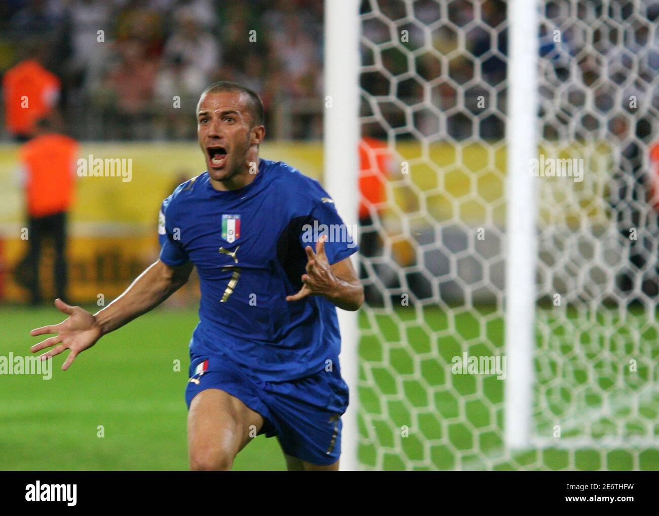 Italys Alessandro Del Piero Celebrates Hi Res Stock Photography And Images Alamy Italys Alessandro Del Piero Celebrates Hi Res Stock Photography And Images Alamy