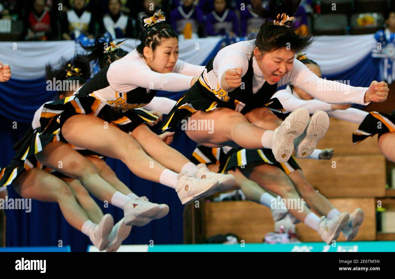 Cheerleading japan hires stock photography and images Alamy