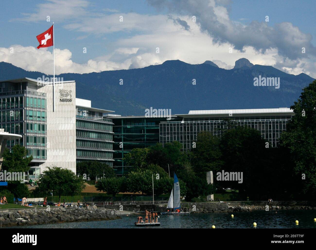 The headquarters of food giant Nestle is pictured in Vevey August 6, 2008.  The company is due to announce their half-year results on August 7.  REUTERS/Denis Balibouse (SWITZERLAND Stock Photo - Alamy