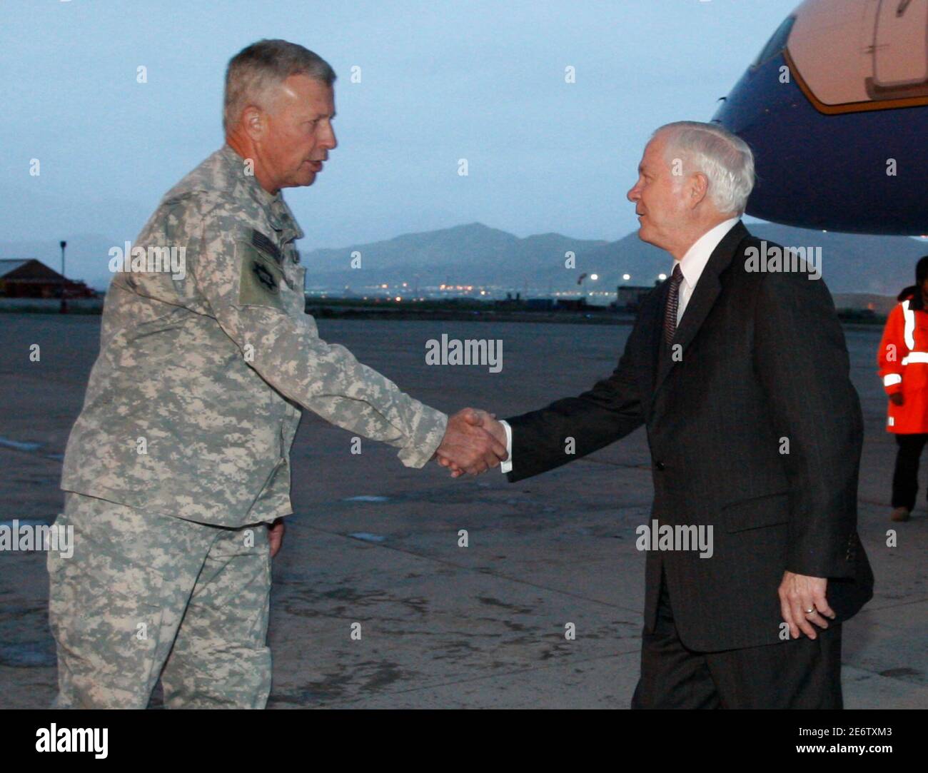 General david mckiernan u s army hires stock photography and images