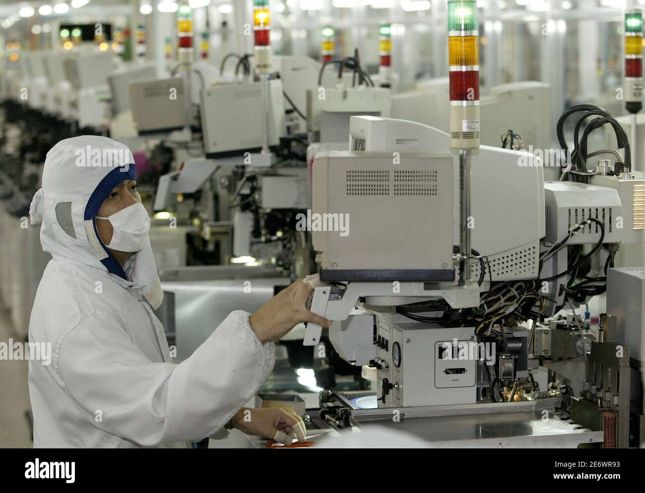 Philippine based hires stock photography and images Alamy