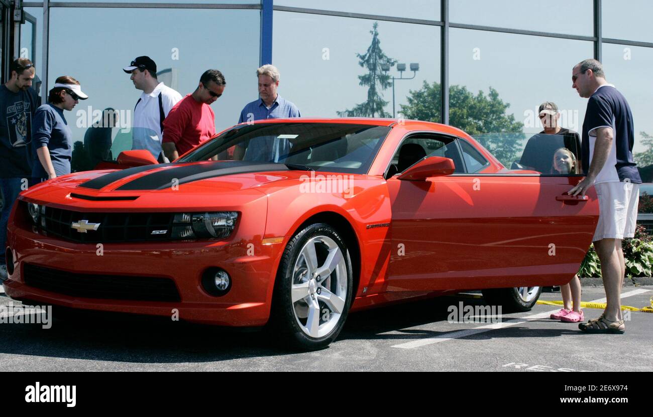 Page 3 Camaro Ss Car High Resolution Stock Photography And Images Alamy