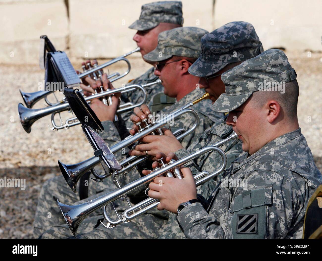 Army With Trumpets High Resolution Stock Photography and Images Alamy