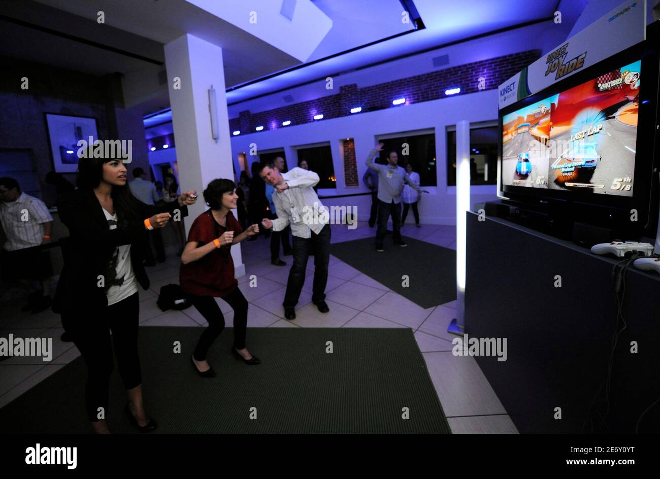 Xbox Kinect High Resolution Stock Photography and Images - Alamy