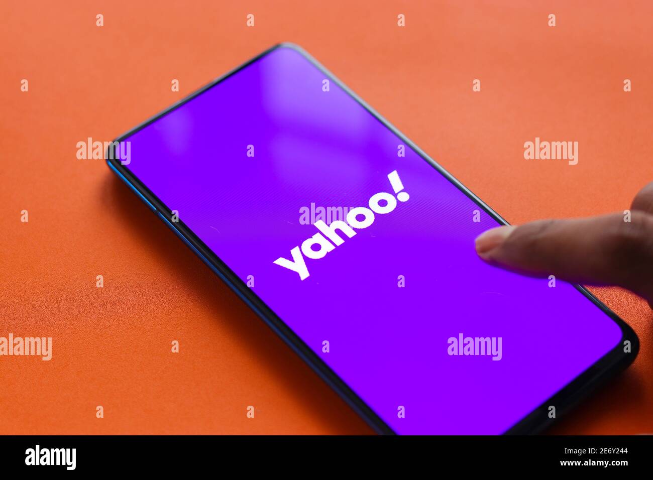 Yahoo Logo High Resolution Stock Photography and Images - Alamy
