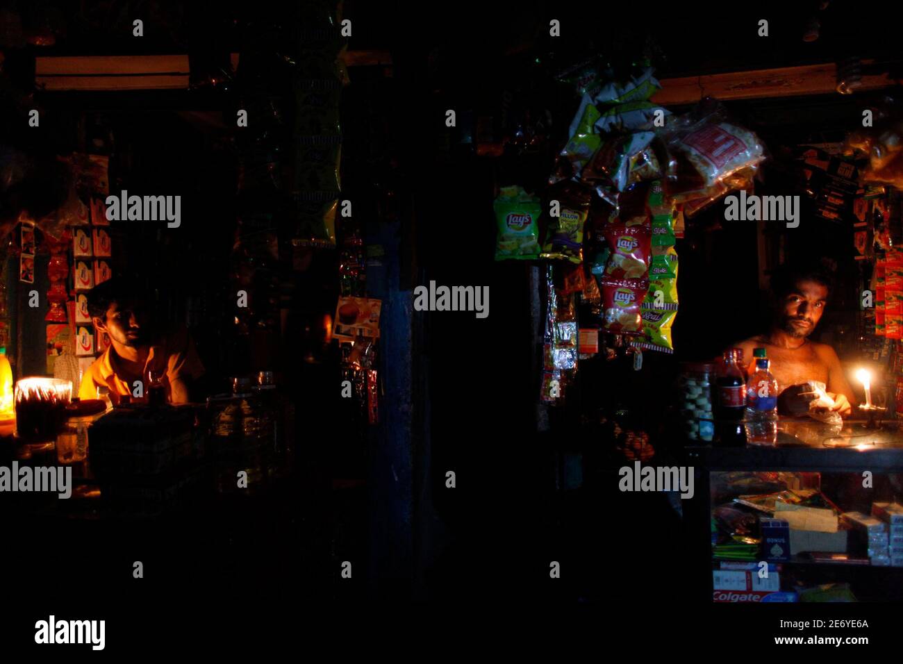 Appliance Shops High Resolution Stock Photography And Images Alamy Appliance Shops High Resolution Stock Photography And Images Alamy