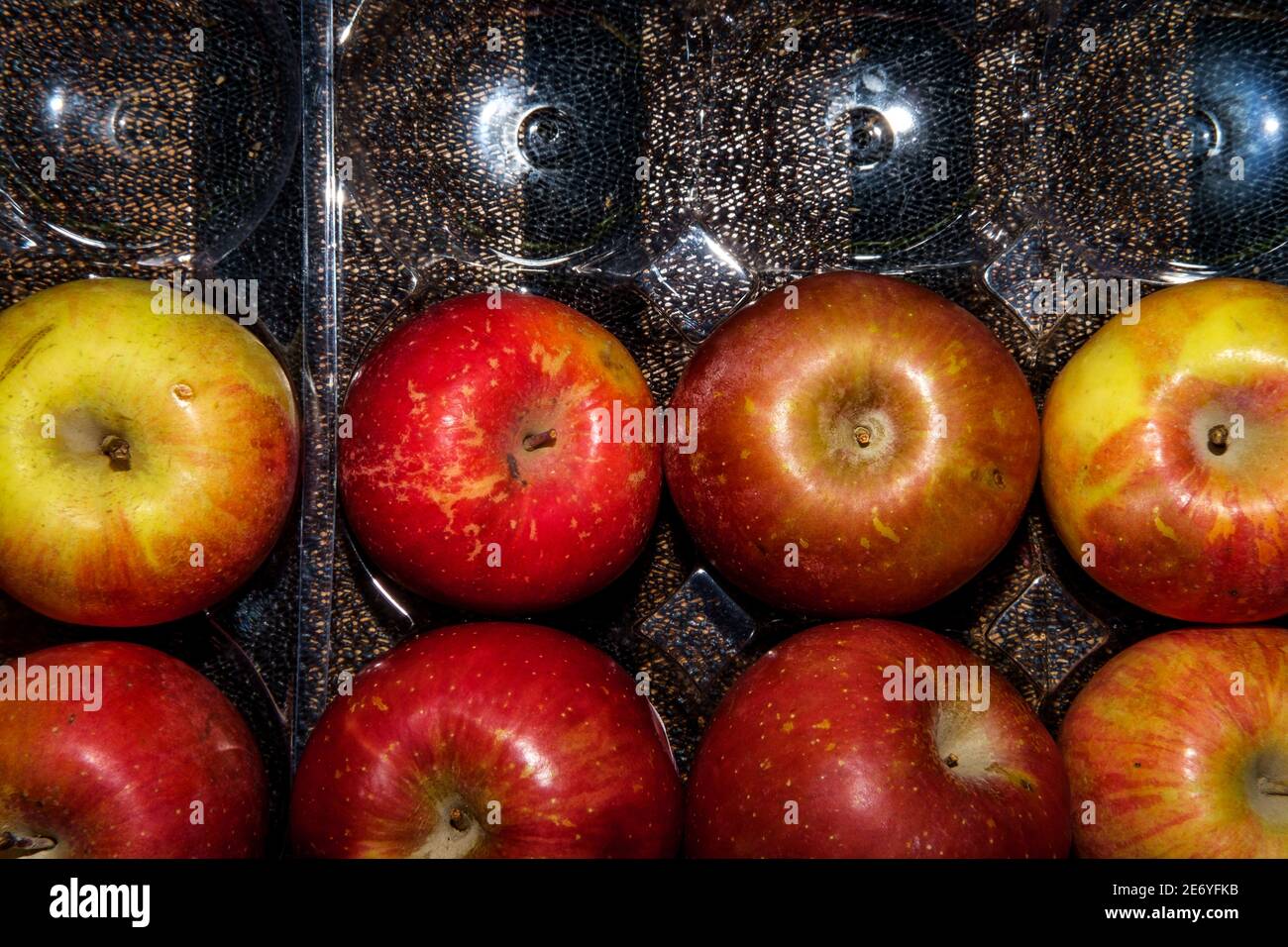 Display of mcintosh apples for sale at local farmers market Stock Photo
