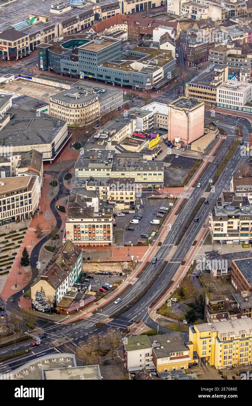Aerial view of the city center, Bahnhofstraße in Hamm, Ruhr area, North Rhine-Westphalia, Germany, Bundesstraße B63, City, DE, Europe, commercial buil Stock Photo