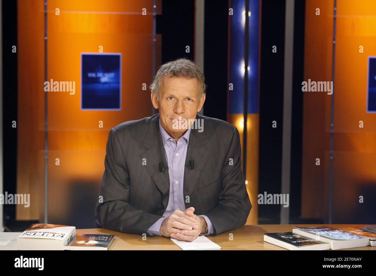 French TV presenter Patrick Poivre d'Arvor during the taping of TF1 channel TV Show 'Vol de nuit' in Paris, France, on January 11, 2007. Photo by Bernard Bisson/ABACAPRESS.COM Stock Photo