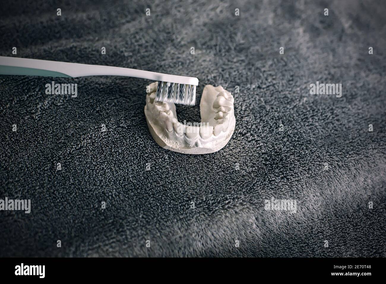 Plastic tooth brush clean artificial teeth plaster record impression