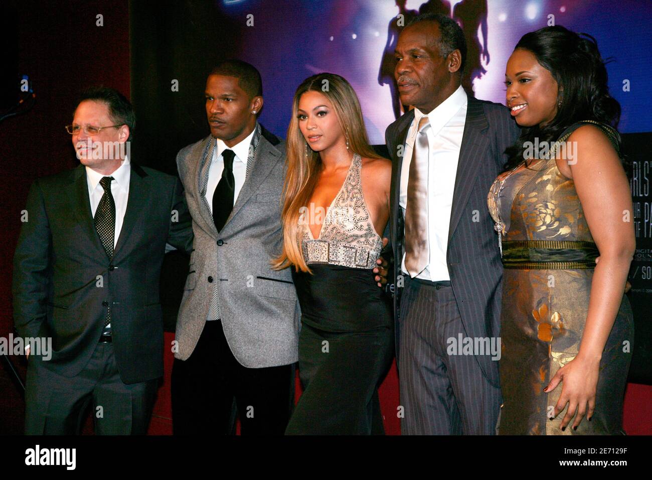 (l to r) Director Bill Condon, Jamie Foxx, Beyonce Knowles, Danny Glover, and Jennifer Hudson at the screening of the film 'Dreamgirls' at l'Olympia in Paris, France, on January 18, 2007. Photo by Thierry Orban/ABACAPRESS.COM Stock Photo