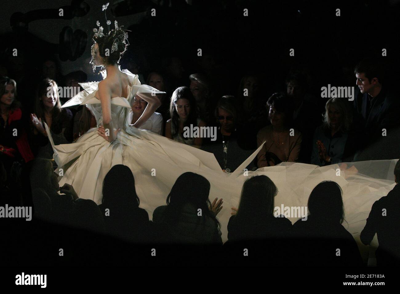 John galliano and models hi-res stock photography and images - Alamy