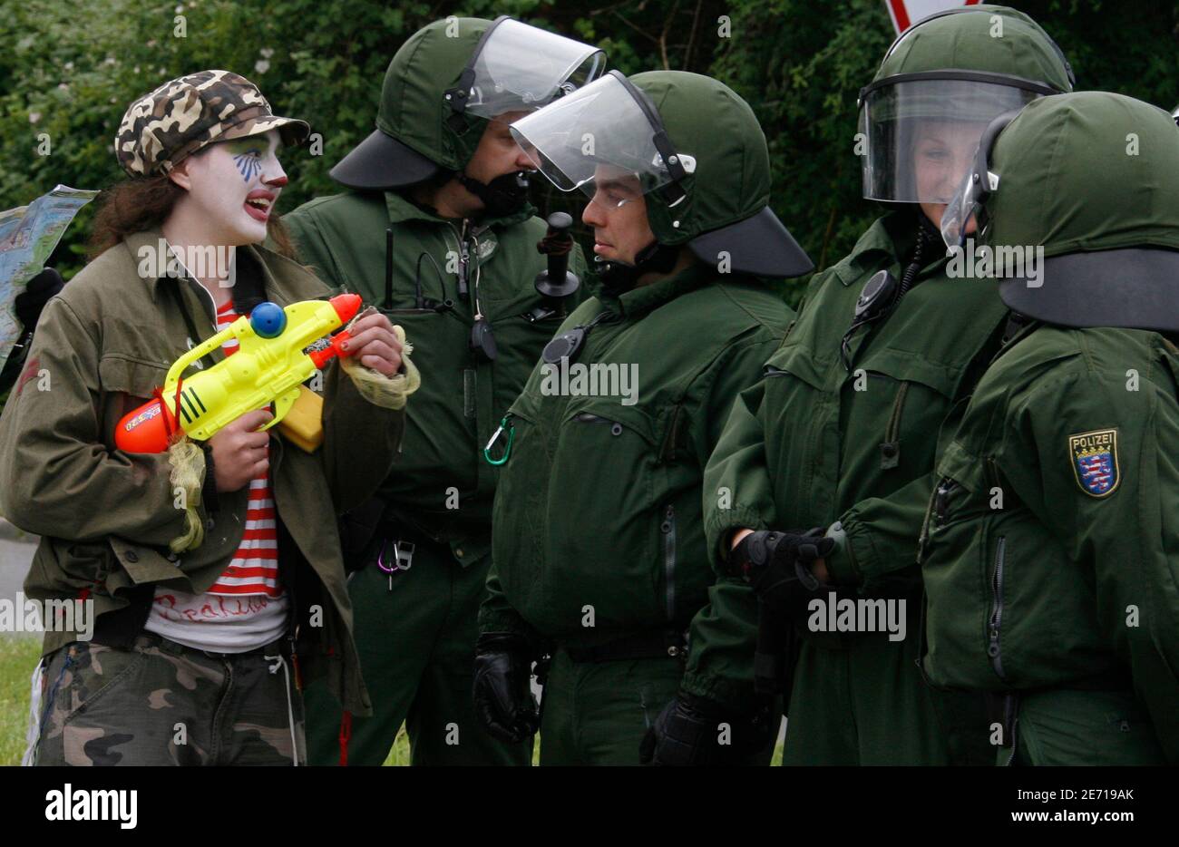 Rostock lichtenhagen 1992 hires stock photography and images Alamy