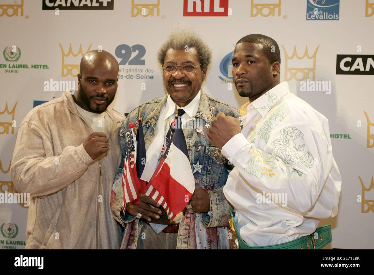 US boxing promoter Don King poses with French boxer Jean-Marc Mormeck ...