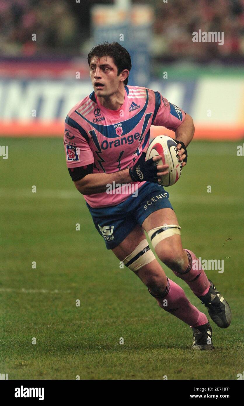 Stade Francais' Pierre Rabadan in action during the French Top 14 rugby  union match, Stade Francais vs Stade Toulousain, at the Stade de France, in  Saint Denis, France, on January 27, 2007.