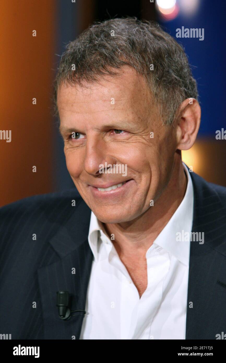 French TV presenter Patrick Poivre d'Arvor during the taping of TF1 channel TV Show 'Vol de nuit' in Paris, France, on February 1, 2007. Photo by Mehdi Taamallah/ABACAPRESS.COM Stock Photo