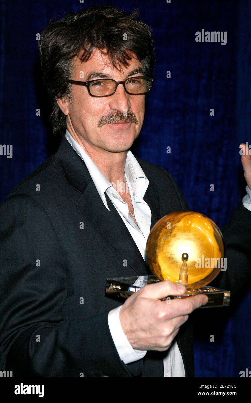 Francois Cluzet attends the Globe of Crystal ceremony held at the Lido on the Champs Elysees in Paris, France on February 5, 2007. Photo by Nebinger-Orban/ABACAPRESS.COM Stock Photo