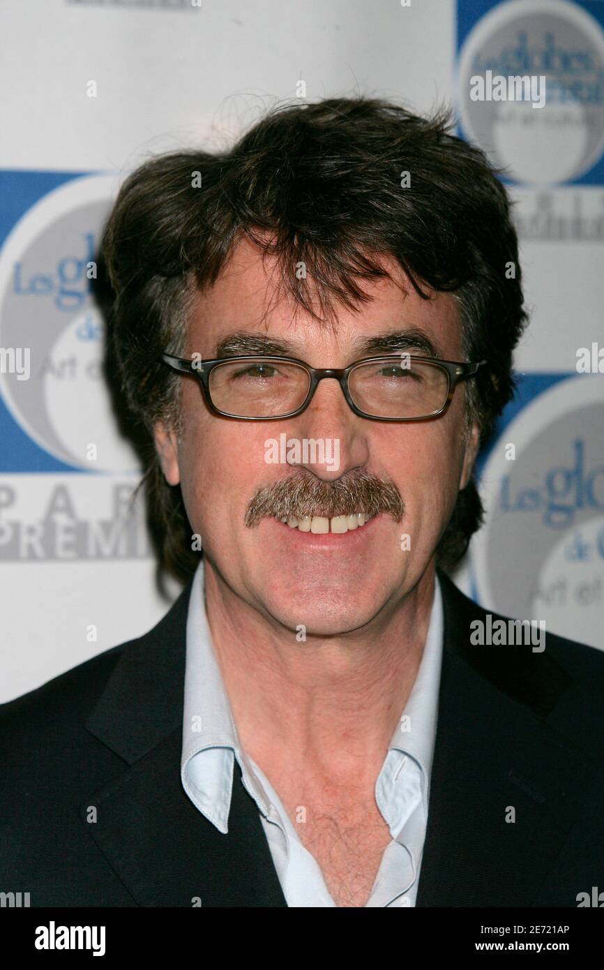 Francois Cluzet attends the Globe of Crystal ceremony held at the Lido on the Champs Elysees in Paris, France on February 5, 2007. Photo by Nebinger-Orban/ABACAPRESS.COM Stock Photo