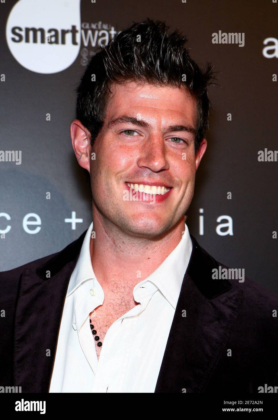 Feb. 9, 2007 - New York City: Jesse Palmer at the Alice + Olivia fashion show at 'The Atelier' during Mercedes-Benz Fall 2007 fashion week. Photo by Sara Jaye Weiss/AbacaUSA.com (pictured: Jesse Palmer) Stock Photo