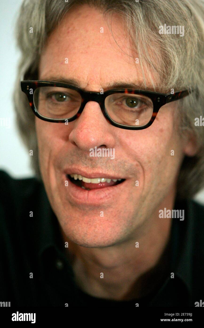 Stewart copeland camera hi-res stock photography and images - Alamy